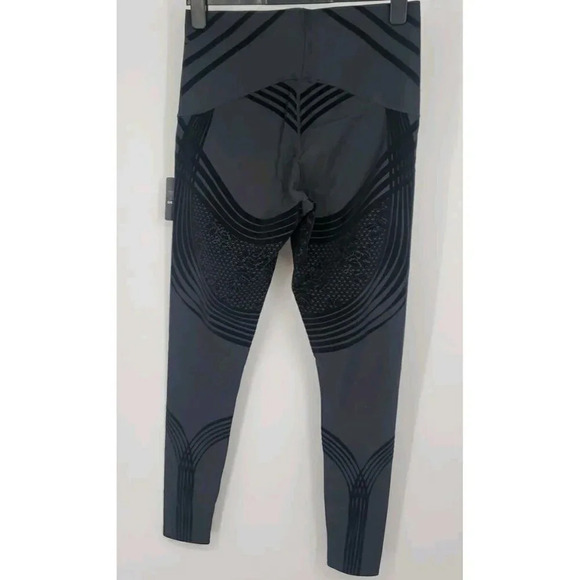 Savage X Fenty Sport Leggings Women's Black Flocked Artwork US 2X NWT - Picture 6 of 9